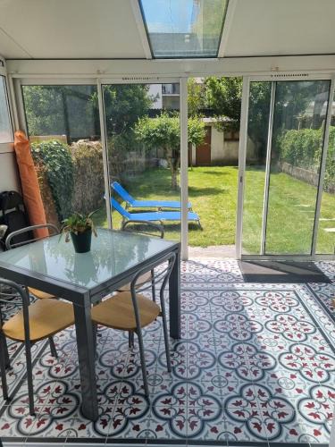 Coulmiers-Jardin des Plantes Apartment | Appart rez-de-jardin proche gare