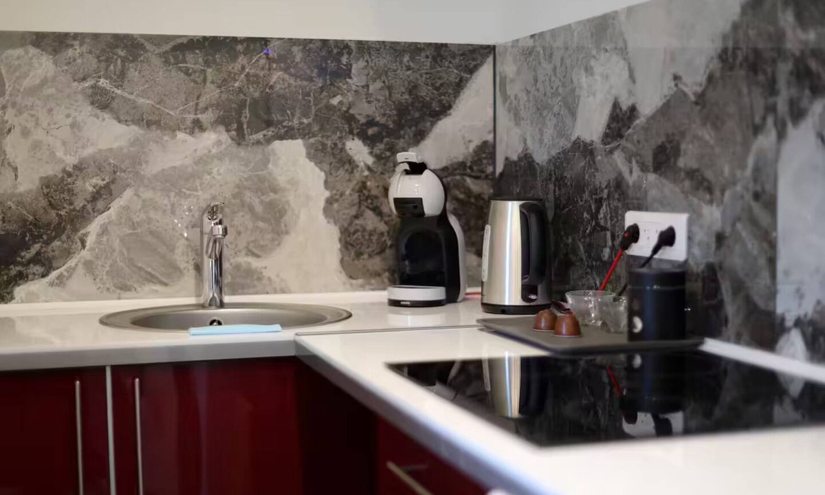 Poteries Apartment | Appart with Sauna, Jacuzzi, Aromatherapy, 🔥