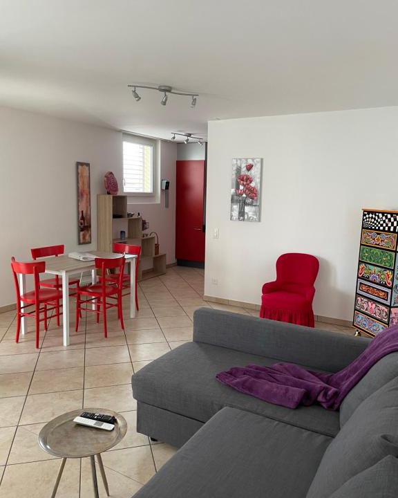 Locarno Apartment | Appartamento 2,5 con piscina nel CUORE di Locarno 463