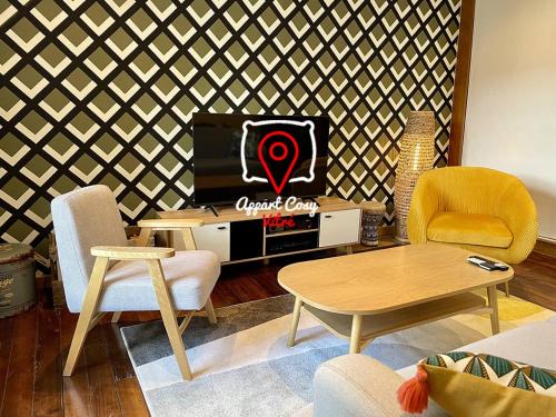 Vitre Apartment | AppartCosy 19