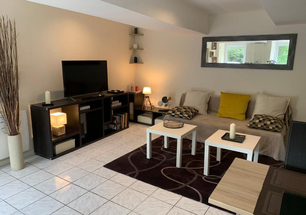 Noyal-sur-Seiche Apartment | Appartement dans une longère aux portes de Rennes