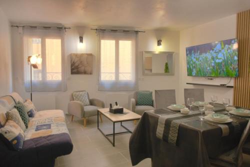 Prats-de-Mollo-la-Preste Apartment | Appartement Saintes Juste et Rufine centre ancien