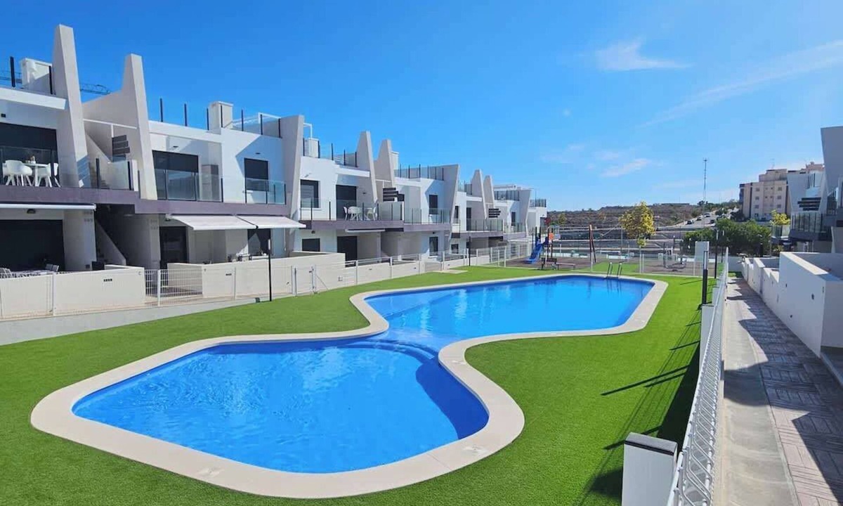 San Miguel de Salinas Apartment | Appartement 503 en residence calme