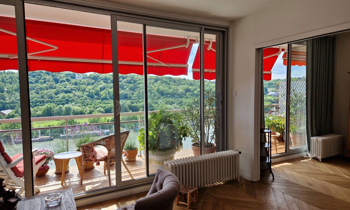 Saint-Cloud Apartment | Appartement vue Seine