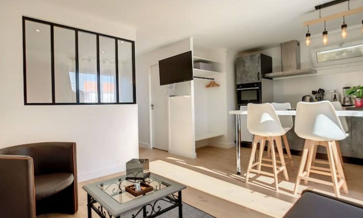 St-Meme-le-Tenu Apartment | Appartement Supérieur n°2