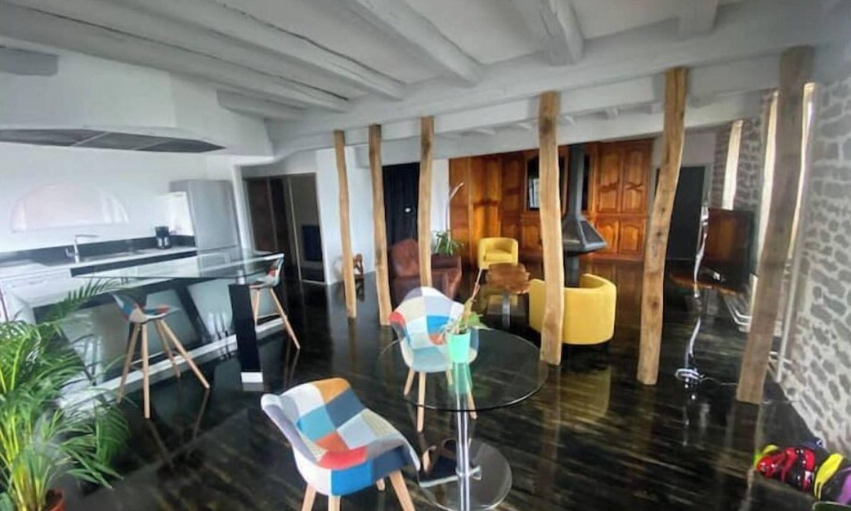 Vandenesse-en-Auxois Apartment | Appartement Le Relais