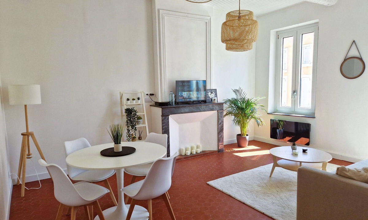 Convention Apartment | Appartement à 100m des Barques