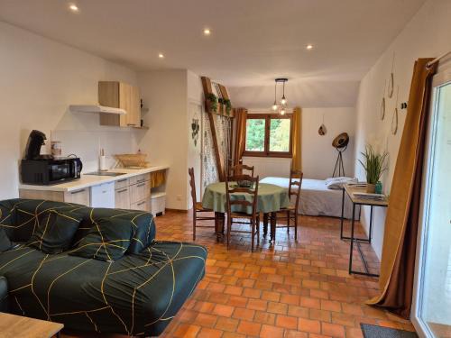 Mathaux Apartment | Appartement à 5 min des lacs