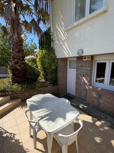 La Roche-Bernard Apartment | Appartement à deux pas du port de la roche Bernard
