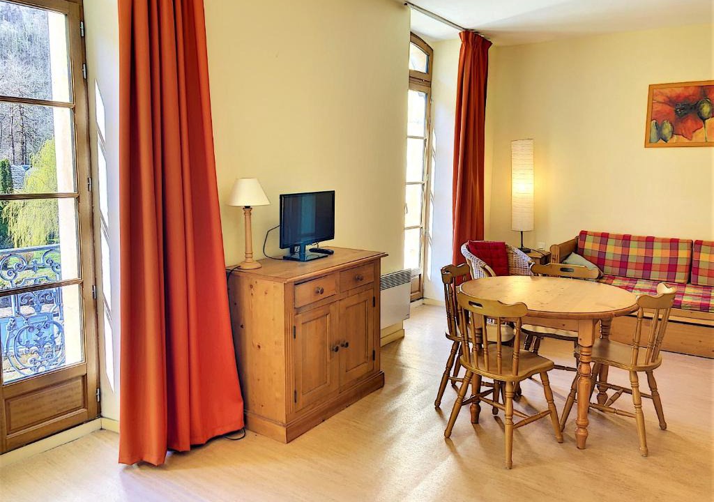Aulus-les-Bains Apartment | Appartement 106 Résidence du Grand Hotel Aulus-les-Bains