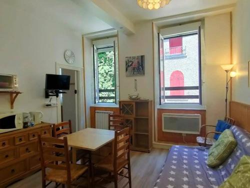 Cauterets Apartment | Appartement 2 Pièces 4 Pers | Centre Cauterets - FR-1-234-139