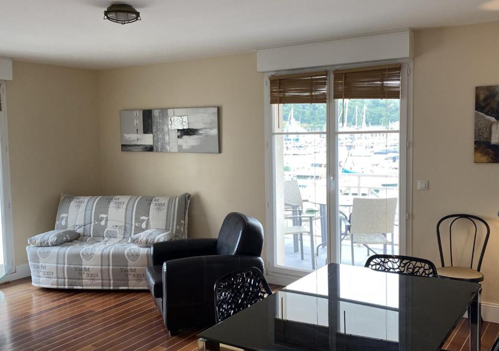 Port Guillaume Apartment | Appartement 3 pièces calme avec ascenseur à Dives-sur-Mer - FR-1-487-319
