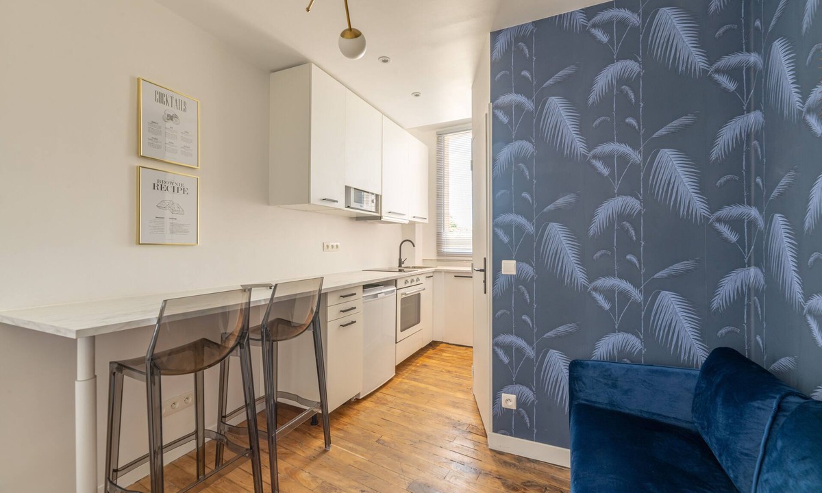 Bourg-l'Eveque Apartment | Appartement 3 Pièces Quartier Mail