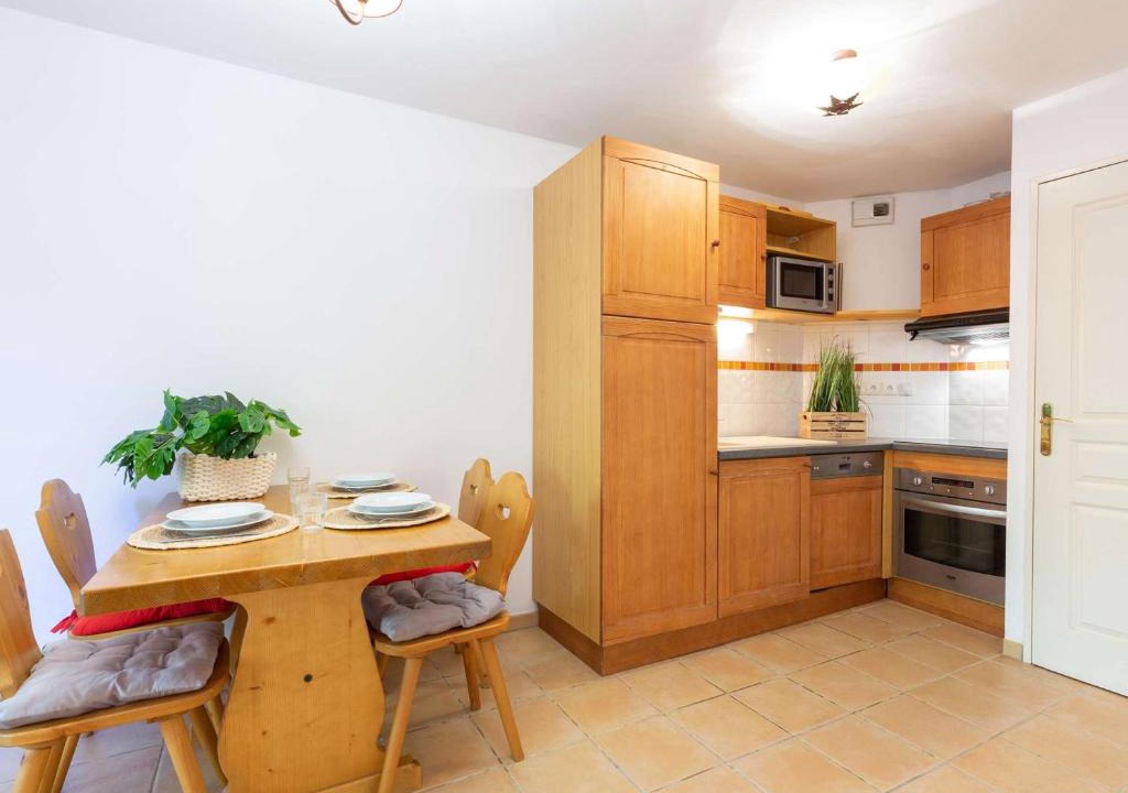 Vielle-Aure Apartment | Appartement 4 pers avec piscine et parking à Vielle Aure - FR-1-296-482