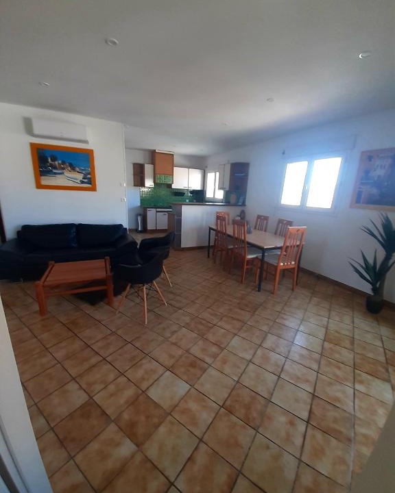 Valras-Plage Apartment | Appartement 70m2 parking gratuit, en centre ville