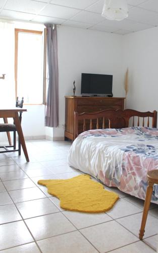 Pesmes Apartment | Appartement Alouette