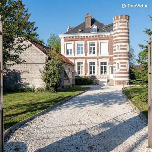 Aire-sur-la-Lys Apartment | Appartement Art et Histoire-Demeure historique