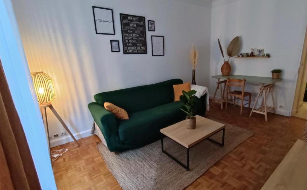 Porte-Dauphine Apartment | Appartement au coeur de paris à 1 kilomètre de la Tour Eiffel
