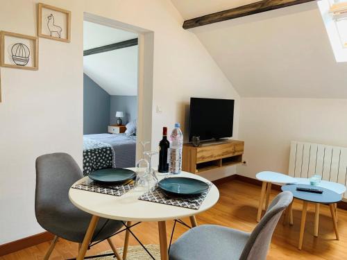 Luisant Apartment | Appartement au style scandinave - pour deux personnes proche de Chartres