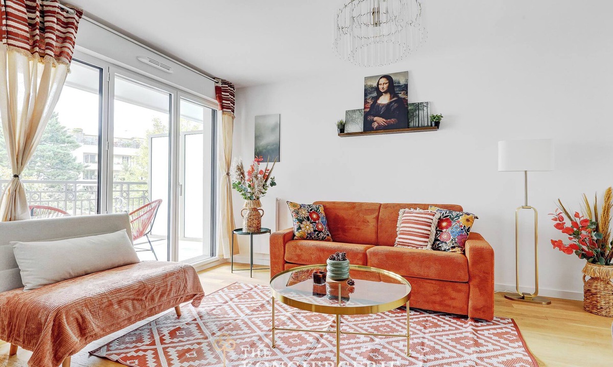 Suresnes Apartment | Appartement avec balcon – Proche de l’Hippodrome