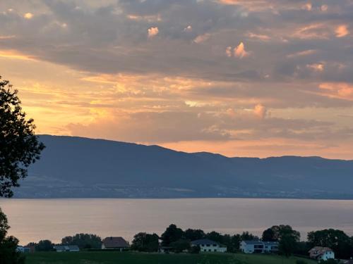 Chatillon Apartment | Appartement avec vue sur le lac à couper le souffle