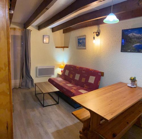 Bareges Apartment | Appartement Barèges centre du village