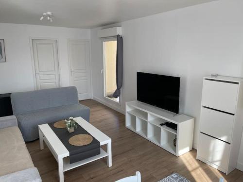 Creil Apartment | Appartement berges Oise
