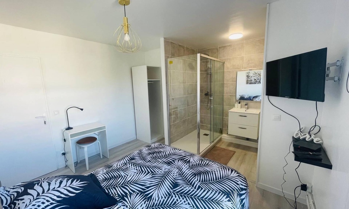 Croix Apartment | Appartement Charmant Cocon Plus