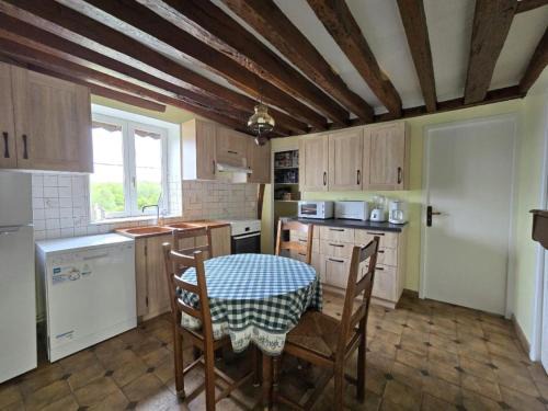 Conches-en-Ouche Apartment | Appartement chez Claudine