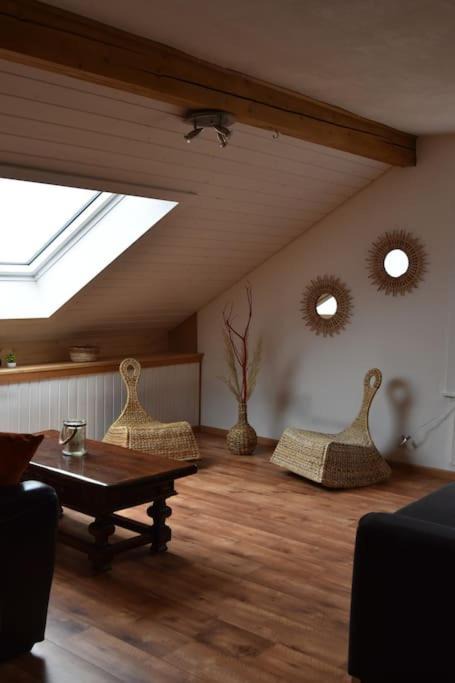 Travers Apartment | Appartement Chez l'apiculteur