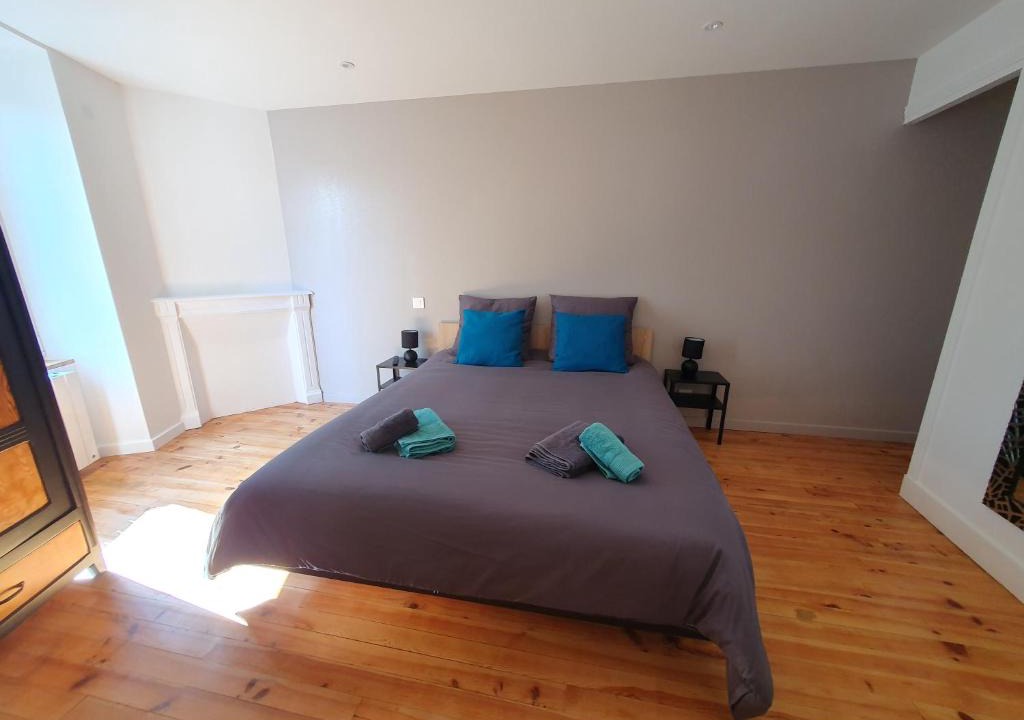 Authezat Apartment | Appartement chic et cosy