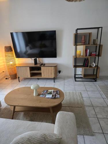 Laval Apartment | Appartement cocooning