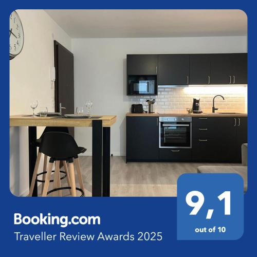 Poincare - Foch - Anatole France - Croix de Bourgogne Apartment | Appartement cosy à Nancy - Parking privé