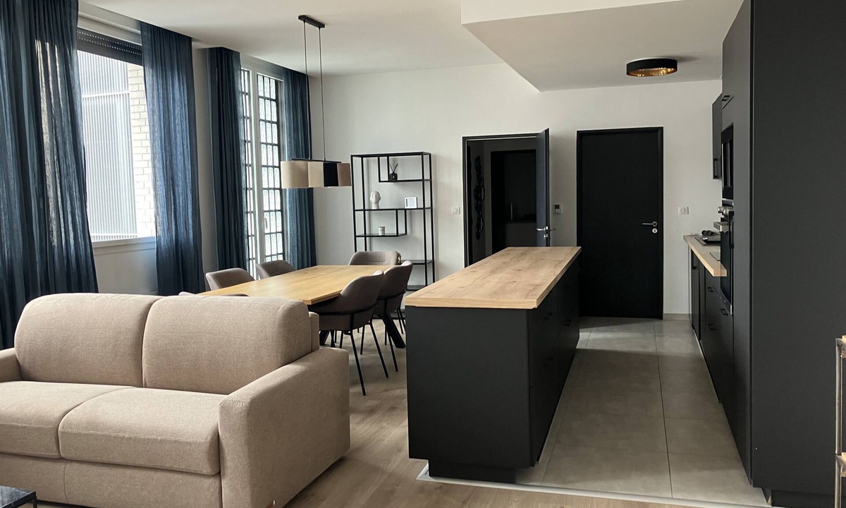 Arras Apartment | Appartement Cosy 4 Couchages + Parking en Plein Centre-ville D'arras !