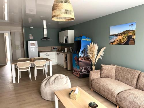 Neuf-Mesnil Apartment | Appartement cosy ambiance Laguna Beach dans résidence avec piscine 2 pers 1 chambre