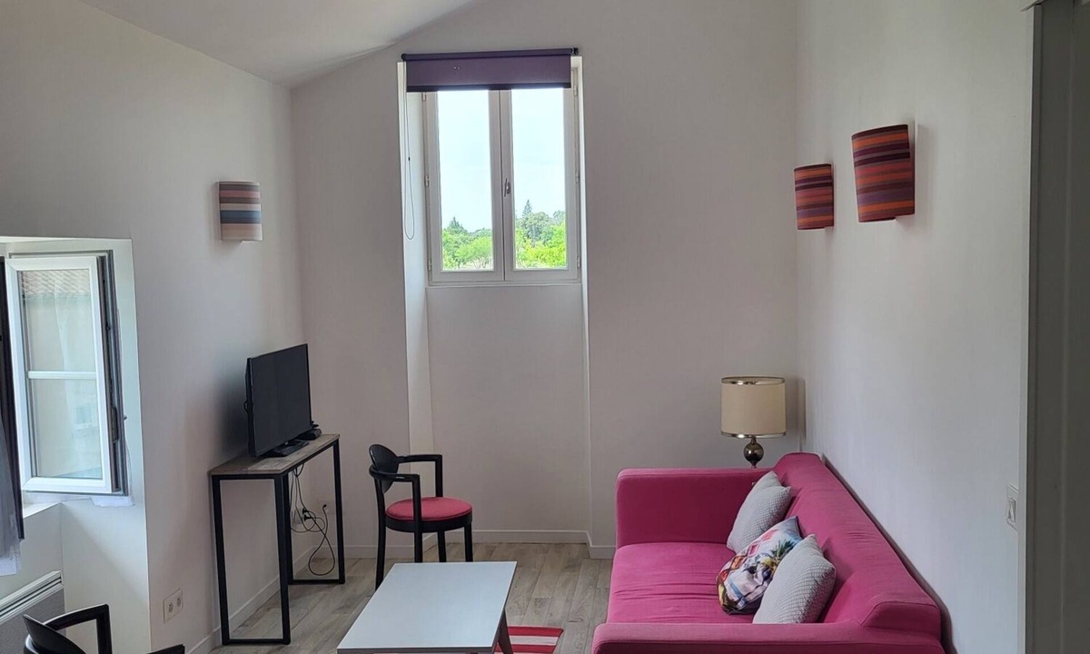 Grignan Apartment | Appartement Cosy Centre de Grignan