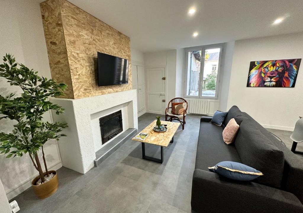 Bauge Apartment | Appartement cosy et moderne - 2 Chambres