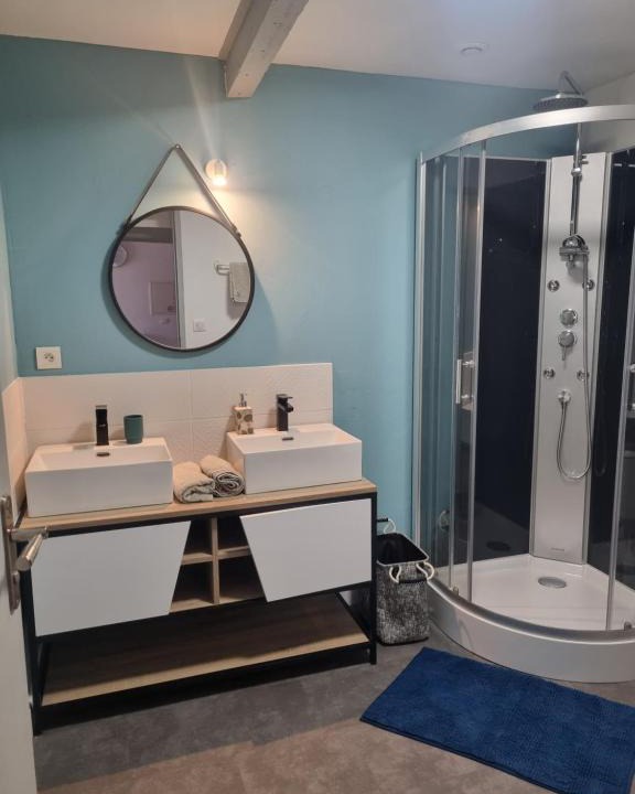 Moncey Apartment | APPARTEMENT COSY