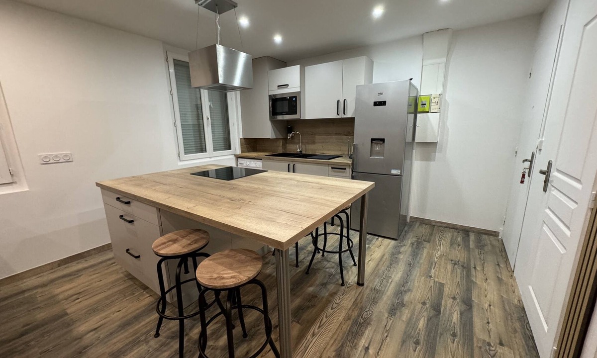 Roussillon-en-Isere Apartment | Appartement Cosy
