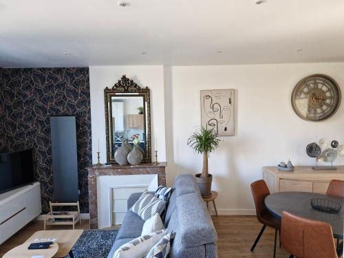 Aurillac Apartment | Appartement cosy, quartier calme