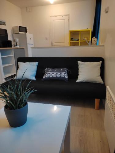 Severac Apartment | Appartement Cozy avec Parking privé, Wifi & Linge, Check-in autonome