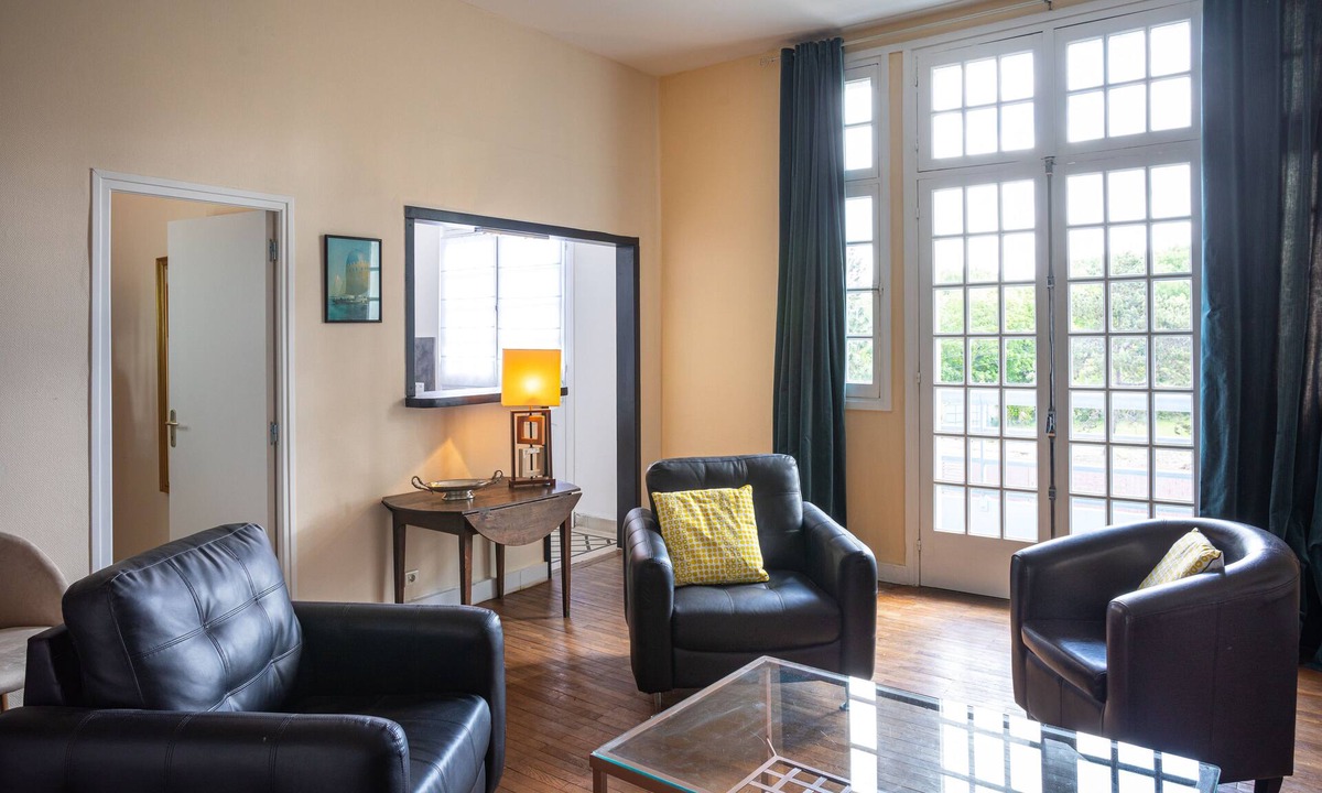Cayeux-sur-Mer Apartment | Appartement Dans une Villa Art-déco de 1928