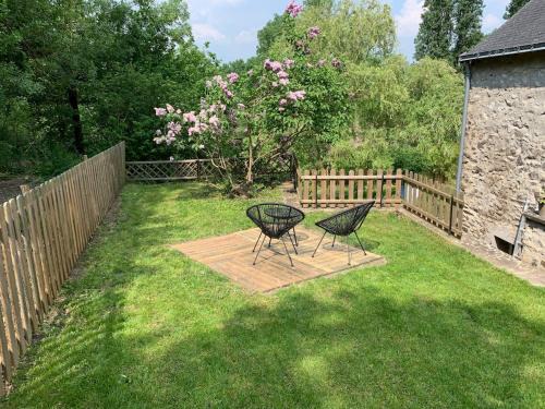 Mauges-sur-Loire Apartment | Appartement dans maison avec jardin privatif