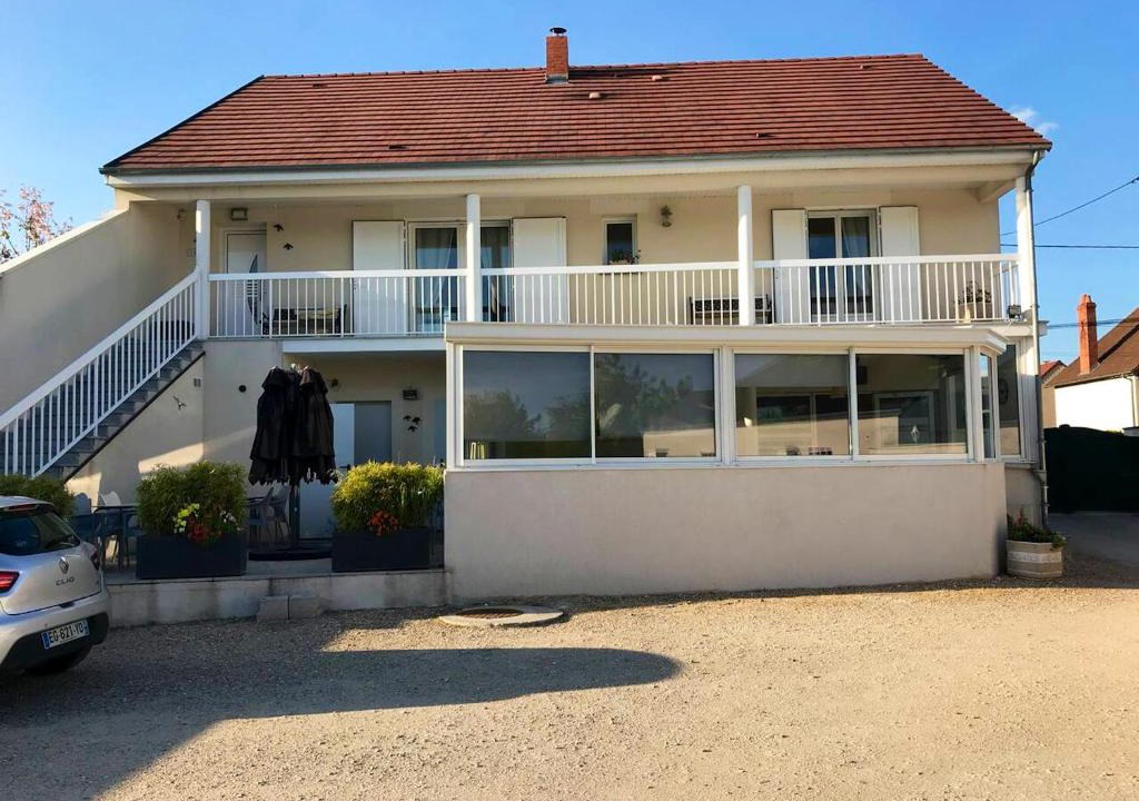 Checy Apartment | Appartement de 2 chambres a Checy