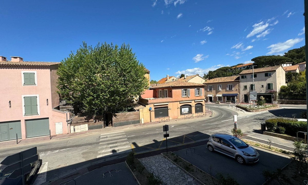 Saint-Tropez City Centre Apartment | Appartement de Charme