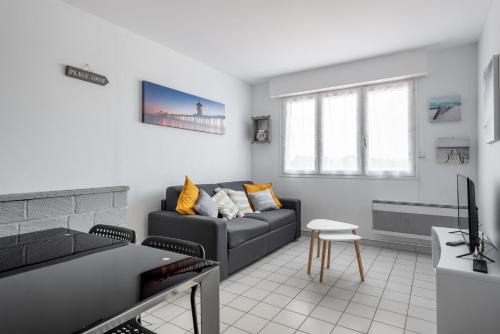 Courseulles-sur-Mer Apartment | Appartement dos à la marina - Proche de la plage