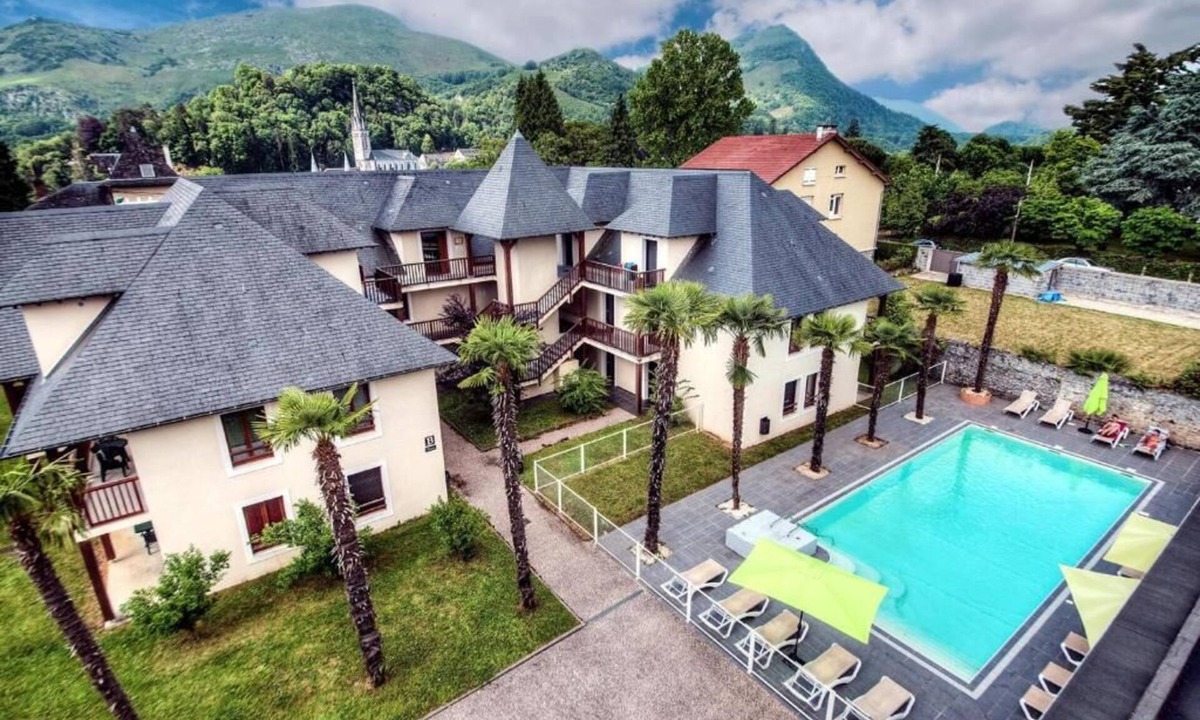 Lourdes Apartment | Appartement du Chamois Roux, Dans Résidence de Tourisme 3 Étoiles