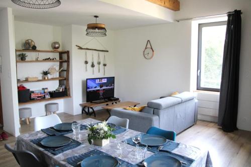 Beaupreau Apartment | Appartement duplex dans une ancienne usine