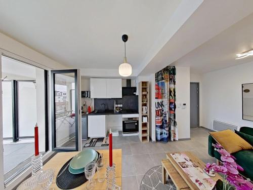 Noisy-le-Grand Apartment | Appartement Elégant & Raffiné