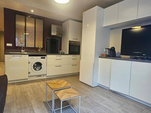 Cergy Apartment | Appartement entier T2 proche gare de Cergy préfecture